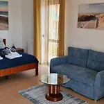 Guest house Kapitanska
