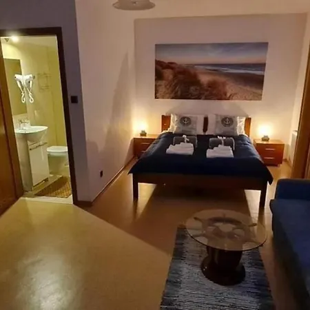 Πανσιόν Kapitanska 3*