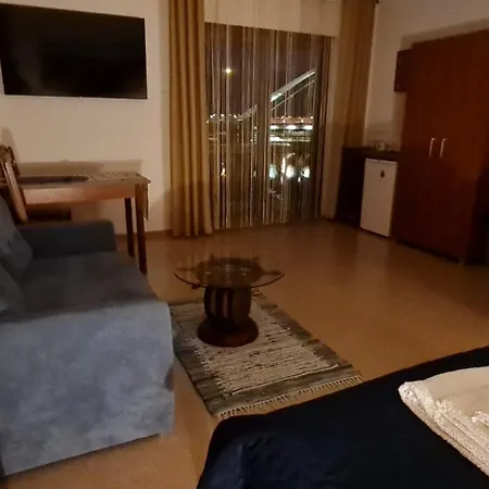 Kapitanska Konukevi Kolobrzeg