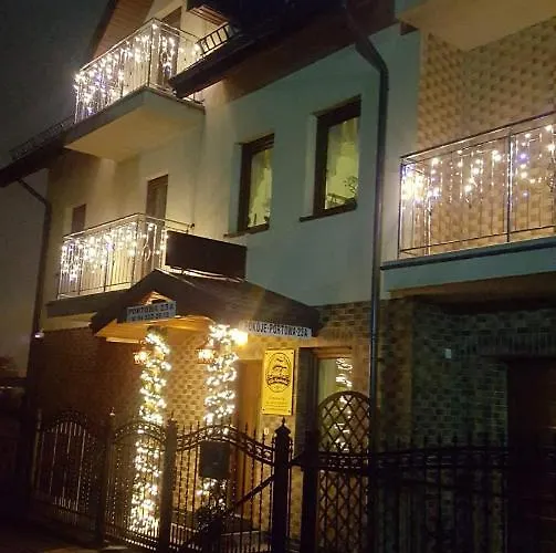 Kapitanska Konukevi Kolobrzeg