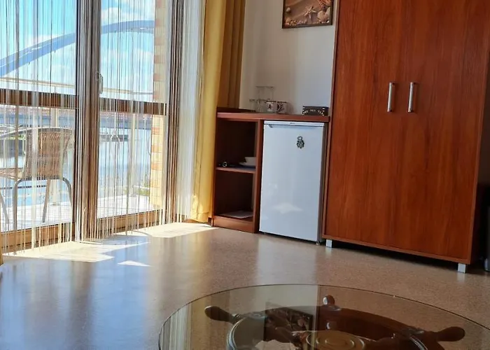 Pensjonat Kapitańska 3*