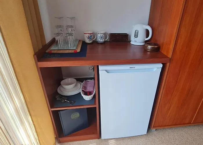 Kapitanska Konukevi Kolobrzeg