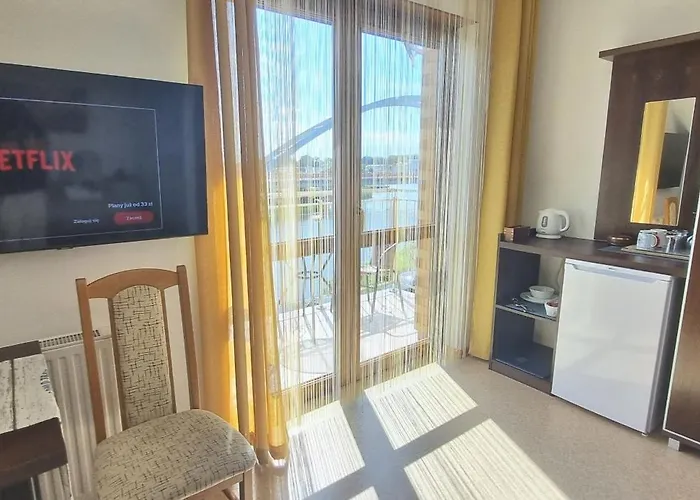 Konukevi Kapitanska 3*